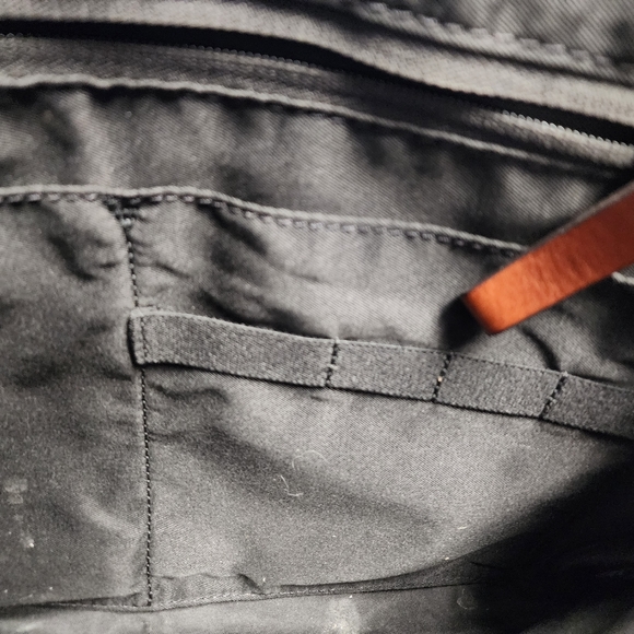 Fossil Men’s Defender Messenger Black Bag - Picture 15 of 16